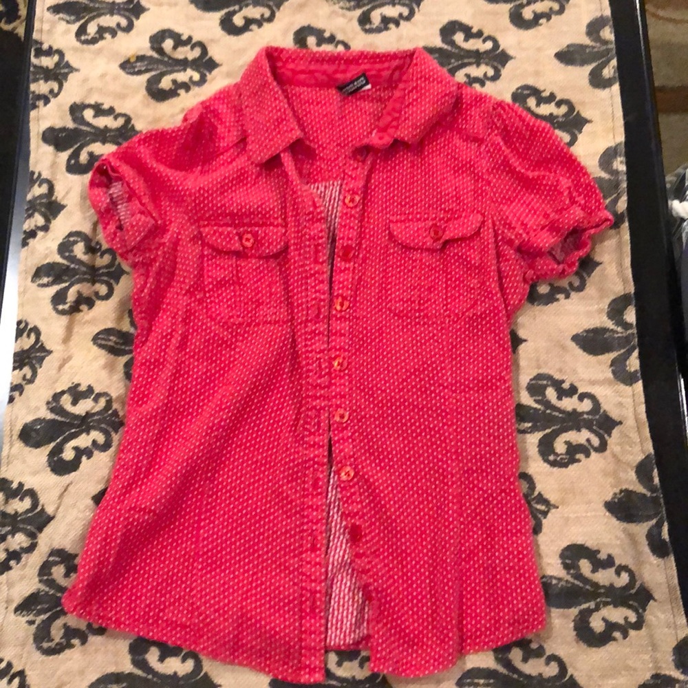 Red white polka dot H&M small women’s top petite